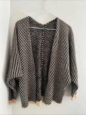 O'Neill Black & Cream Diagonal-Stripe Open Cardigan